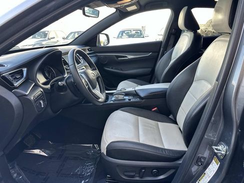 Used 2025 INFINITI QX55 Luxe w/ Cargo Package image 25
