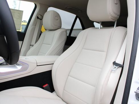 New 2025 Mercedes-Benz GLE 450 4MATIC image 37