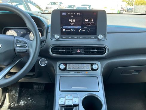 Used 2023 Hyundai Kona SE w/ Cargo Package FWD image 15