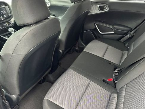 Used 2024 Kia Soul LX w/ Option Group 015 image 13