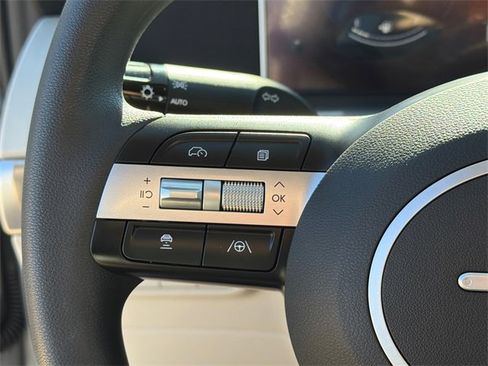 Used 2025 Hyundai Tucson SEL image 31