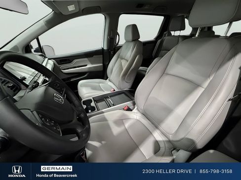 Used 2023 Honda Odyssey EX-L image 26