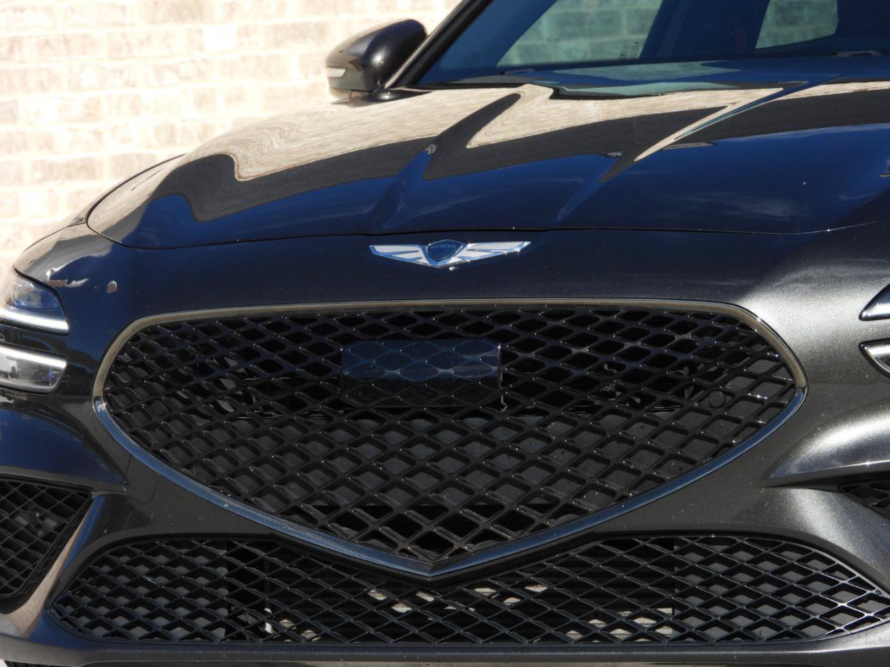 Used 2023 Genesis G70 2.0T w/ Sport Prestige Package RWD image 5