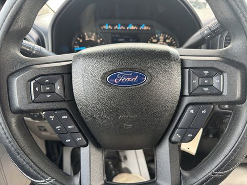 Used 2016 Ford F150 XL w/ Equipment Group 101A Mid image 8