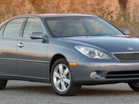 Used 2005 Lexus ES 330 FWD image 1