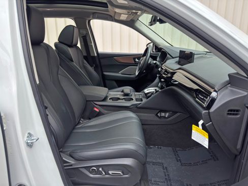 Used 2022 Acura MDX FWD image 15