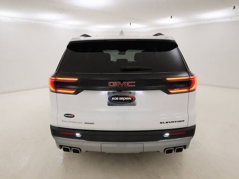 Certified 2025 GMC Acadia Elevation image 4