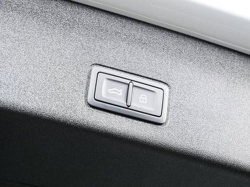 New 2026 Audi Q3 quattro 2.0T image 28