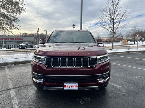 Used 2022 Jeep Wagoneer Series III image 34