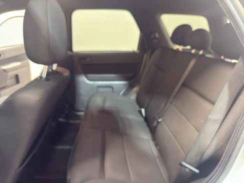 Used 2009 Ford Escape XLT AWD/4WD image 27