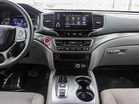 Used 2021 Honda Pilot EX image 11