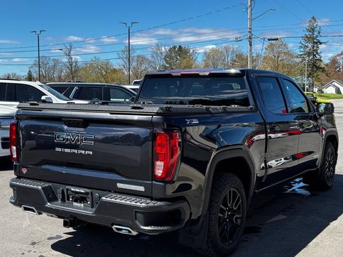 Used 2023 GMC Sierra 1500 Elevation w/ X31 Off-Road Package AWD/4WD image 6