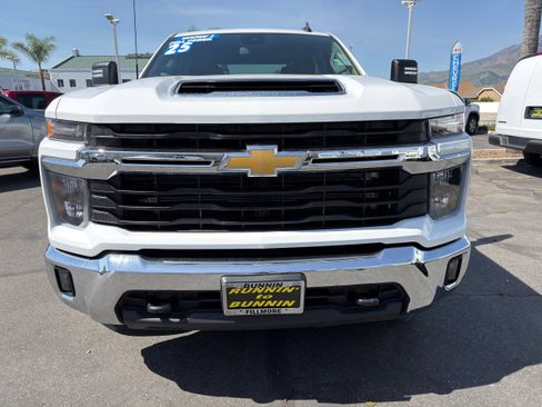 Used 2025 Chevrolet Silverado 2500 LT w/ Convenience Package AWD/4WD image 50