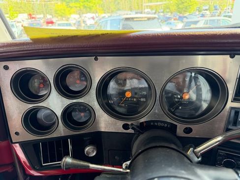 Used 1987 Chevrolet Blazer 4WD image 23