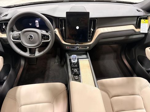 Used 2026 Volvo XC60 B5 Plus w/ Protection Package Premier image 17