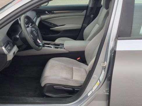 Used 2020 Honda Accord LX image 11