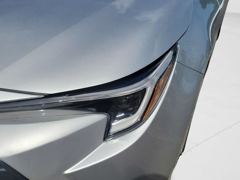 Used 2025 Toyota Corolla LE FWD image 21