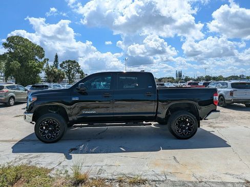 Used 2021 Toyota Tundra SR5 w/ SR5 Leather Package RWD image 5