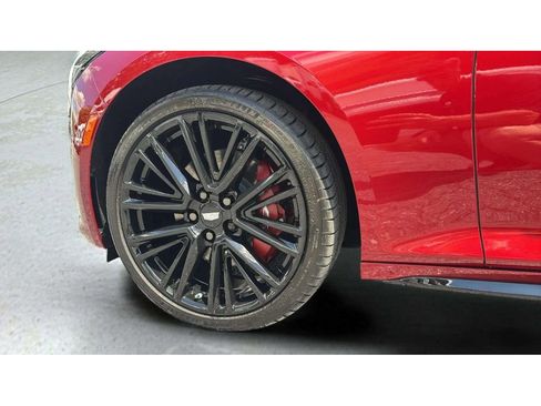 Used 2025 Cadillac CT5 V w/ LPO, ONYX Package AWD/4WD image 21