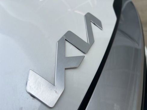 Used 2024 Kia Sportage LX image 34
