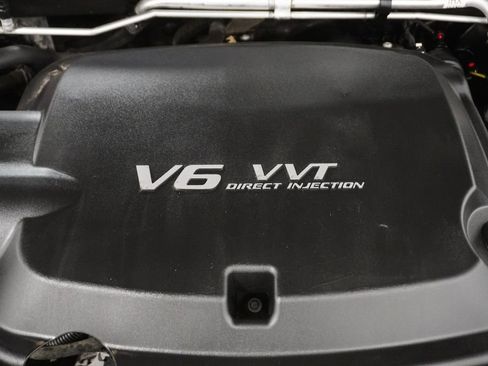 Used 2018 Chevrolet Colorado Z71 image 9