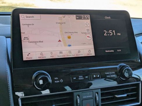 Used 2023 INFINITI QX80 Luxe w/ Cargo Package image 9