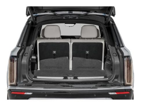 Used 2026 Cadillac Vistiq Luxury w/ LPO, Floor Liner Package AWD/4WD image 10