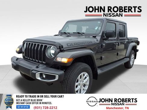 Used 2023 Jeep Gladiator Sport image 12