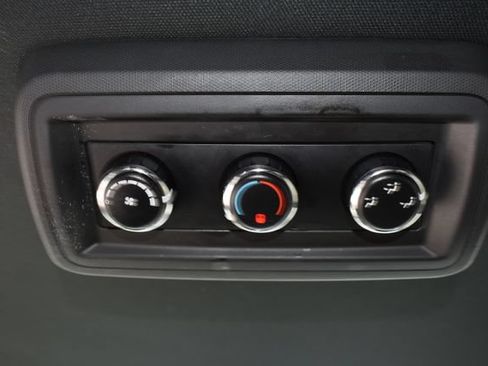 Used 2019 Dodge Grand Caravan SXT FWD image 31