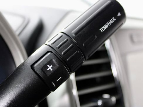 Used 2017 Ford F350 Lariat w/ Lariat Value Package image 27