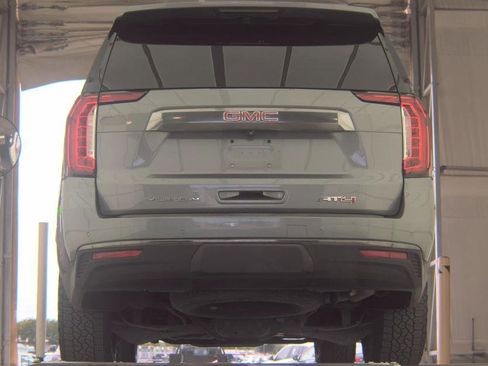 Used 2021 GMC Yukon AT4 w/ AT4 Premium Plus Package AWD/4WD image 7