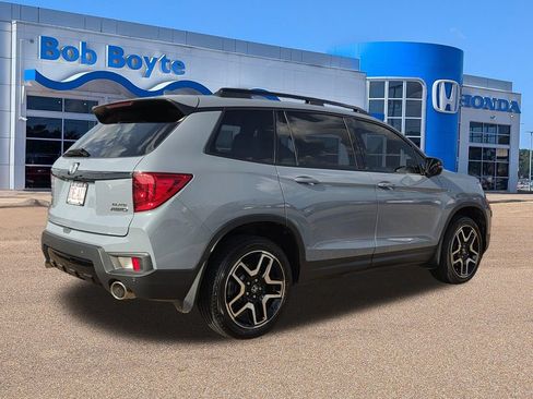 Used 2023 Honda Passport Elite image 4