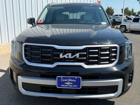 Used 2025 Kia Telluride S FWD image 22
