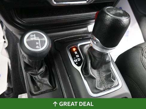 Used 2023 Jeep Wrangler Unlimited Sport AWD/4WD image 45