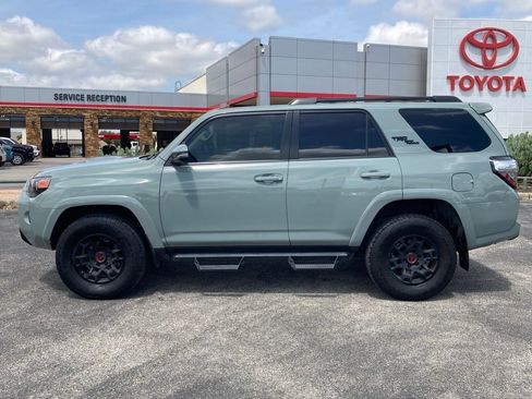 Used 2022 Toyota 4Runner TRD Off-Road Premium AWD/4WD image 8