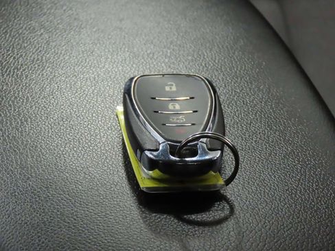 Used 2024 Chevrolet Malibu LS image 17