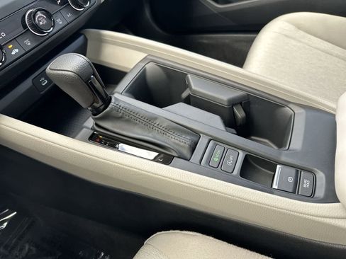 Used 2025 Honda Accord LX image 15