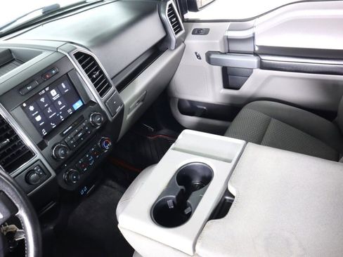 Used 2018 Ford F150 XLT w/ Equipment Group 302A Luxury image 32