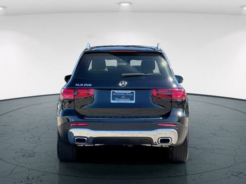 Certified 2026 Mercedes-Benz GLB 250 image 6