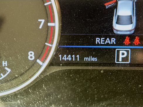 Used 2022 Nissan Sentra SV w/ All-Weather Package FWD image 19