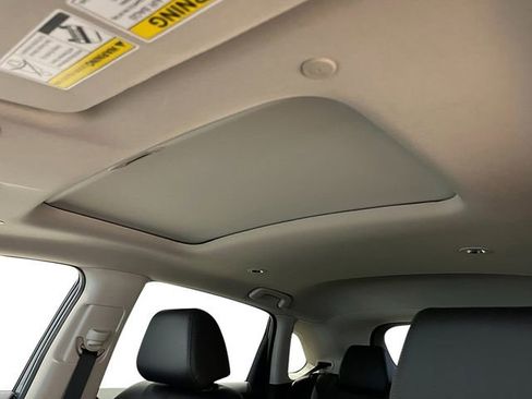 New 2026 Honda HR-V EX-L image 23