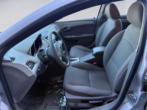Used 2012 Chevrolet Malibu LS image 9