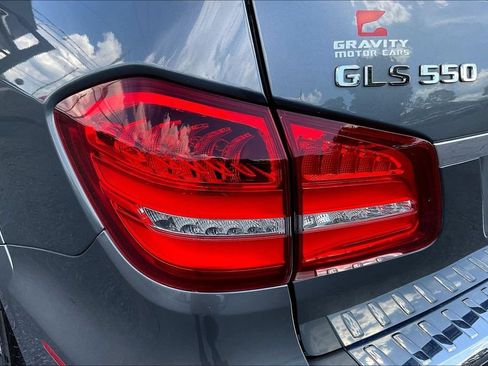 Used 2019 Mercedes-Benz GLS 550 4MATIC w/ Driver Assistance Package image 21