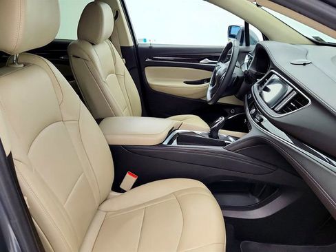 Used 2021 Buick Enclave Essence w/ Sound and Sites Package image 24