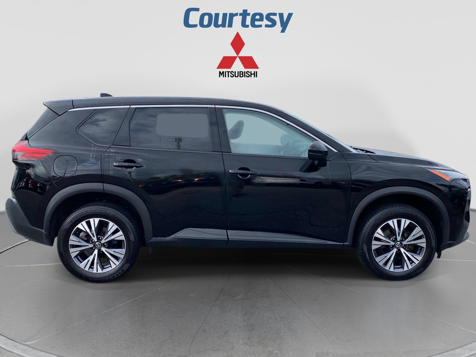 Used 2021 Nissan Rogue SV AWD/4WD image 8