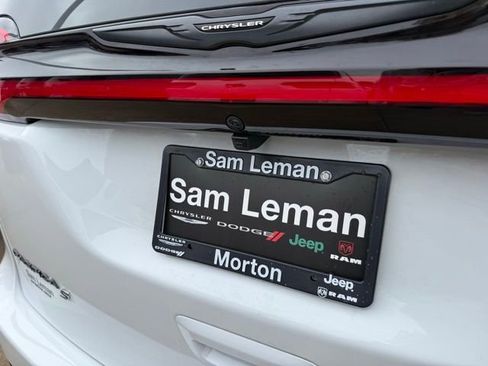 New 2026 Chrysler Pacifica Select w/ S Appearance Package image 8