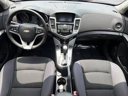 Used 2014 Chevrolet Cruze LT FWD image 24