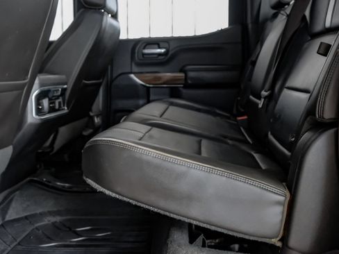 Used 2019 Chevrolet Silverado 1500 High Country w/ Z71 Off-Road Package AWD/4WD image 36