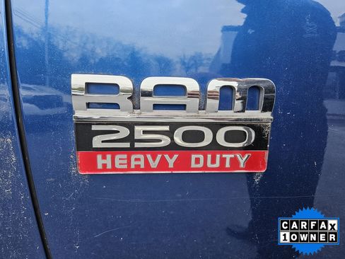 Used 2011 RAM 2500 SLT w/ Luxury Group image 19