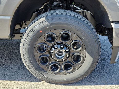 New 2025 Ford F250 Lariat w/ Lariat Ultimate Package image 8